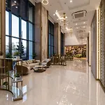 East Plaza Хотел София