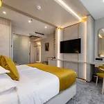 East Plaza 5* София