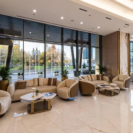 East Plaza Хотел 5*