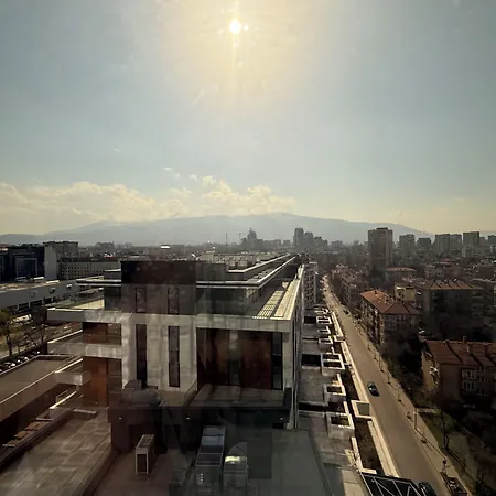 East Plaza Szálloda 5*