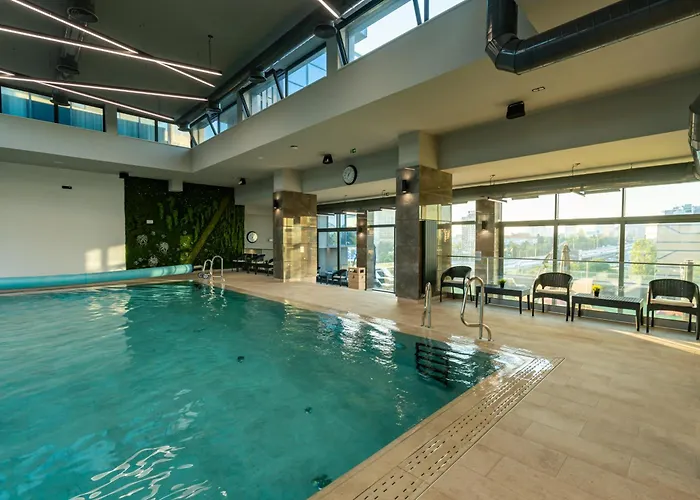 East Plaza Отель 5*