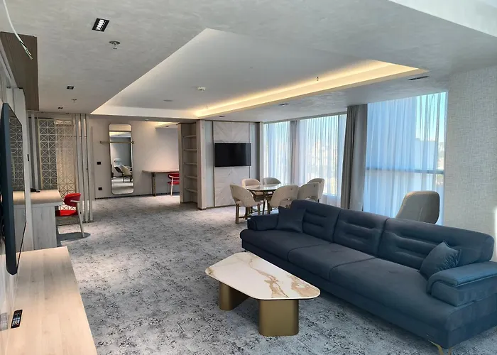 East Plaza 索菲亞